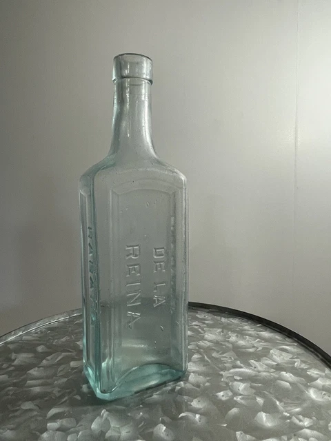 La Reina Habana Medicine Cuban Bottle Vintage Has Some Damage.