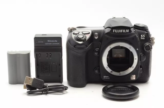 "Near Mint" FujiFilm S5 Pro Nikon F Mount Finepix DSLR Digital Camera Body 687B
