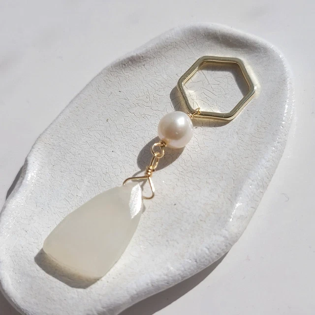 Collier pendentif fait main en or avec pierres précieuses grenat