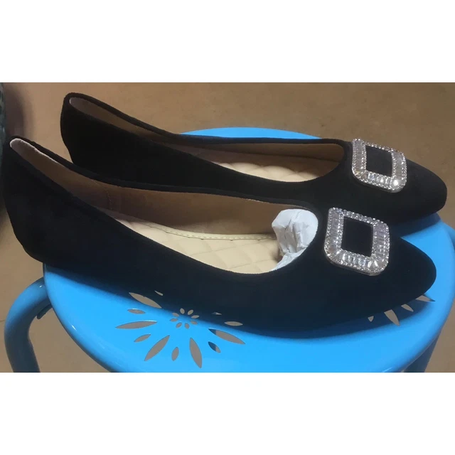 NWOT Ladies Size 10 Cushion Walk By Avon Suede Flats with Jeweled Toe
