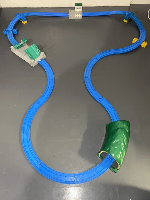 THOMAS THE TANK Engine Trackmaster Track Set 1990 Edition 22 Pieces £4. ...