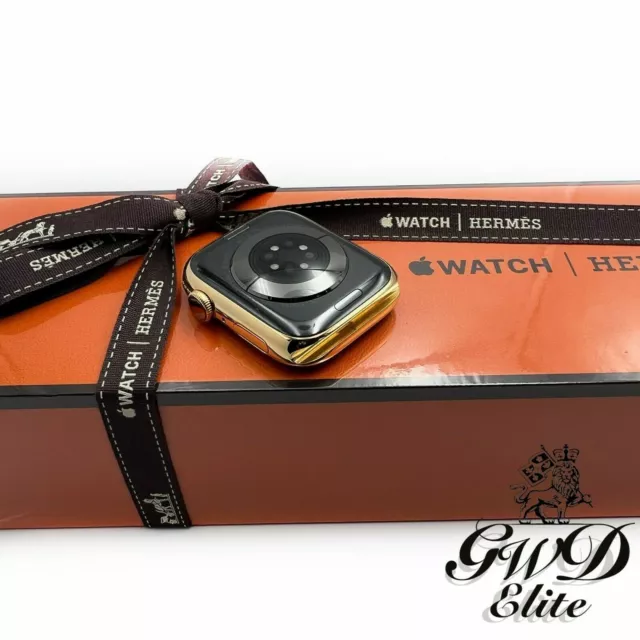 Hermès Single Tour Encre/Béton Swift 44mm 24K Gold Plated Series 6 Apple  Watch