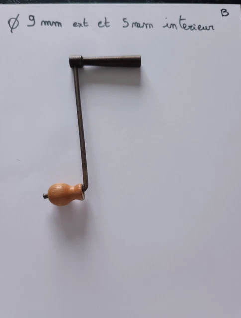 Clés De Remontoir Pour Horloge Pendule Ancienne - Fer - 3 Mm - époque Début 20e - Occasion
