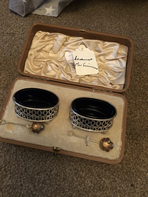Victorian 1876 Blue Glass sterling silver salts with gilted spoons & case