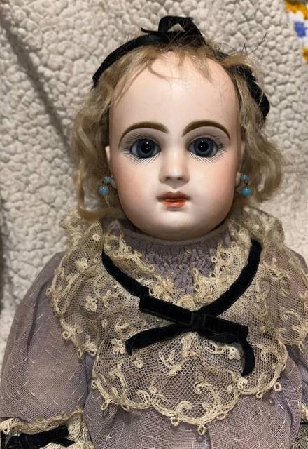 Poupée ancienne Bebe Jumeau Diplome D Honneur 19/ Yeux marron foncé/ Bouche ouverte et boîte - France
