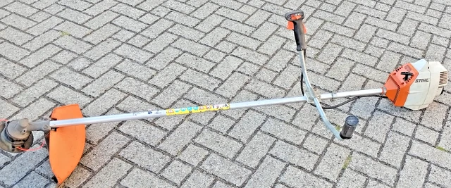 STIHL FS 44, leichte Profi-Motorsense mit Fadenkopf EUR 50,00 - PicClick DE