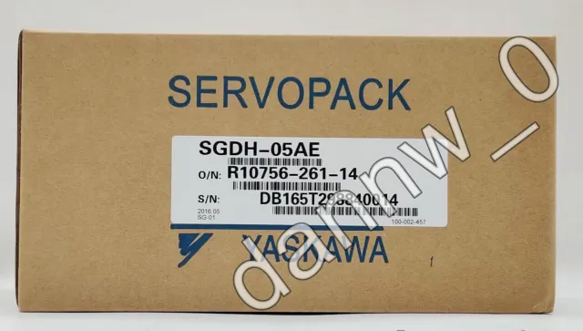 New in box Yaskawa SGDH-05AE AC Servo Drive/1