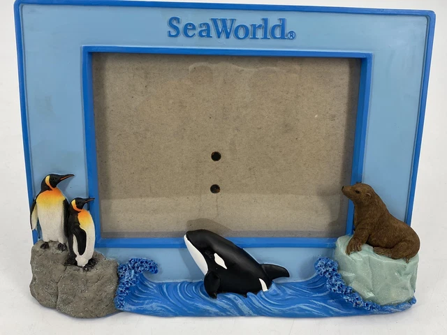 Sea World Picture Frame Blue 3-D Wood Penguins Shamu Seal Picture 5.75" x 7.75"