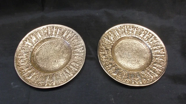 Belle Paire De Coupelles Vide Poche Xix En Bronze  Avec Personnages