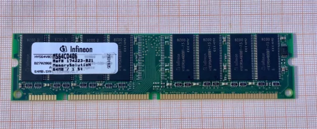 64 MB SDRAM 168-pin PC-133U CL3 Infineon HYS64V8300GU-7.5-B Compaq 174223-B21