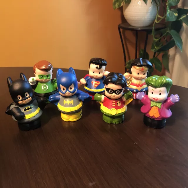 DC Super Friends Heroes Figures Fisher Price Little People 2011 Mattel Set Of 7