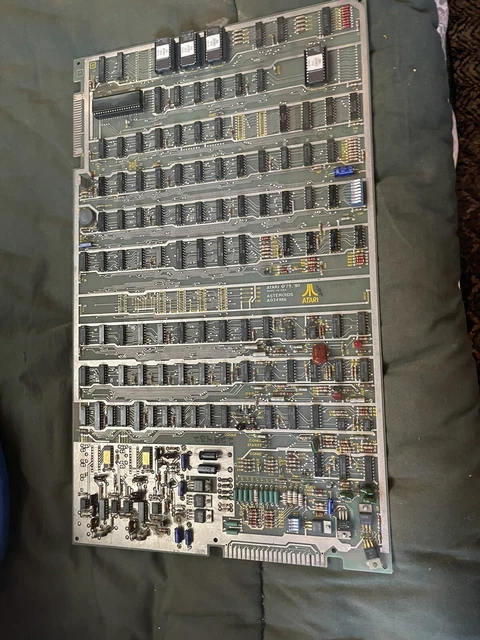 Atari ASTEROIDS Arcade Game PCB Board Original Motherboard For Parts or Repair Atari ASTEROIDS Arcade Game PCB Board Original Motherboard For Parts or Repair