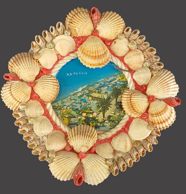Boîte Ancienne En Coquillages - Souvenir De Bord De Mer, Fabriqué En France, Pièce Décorative Occasion