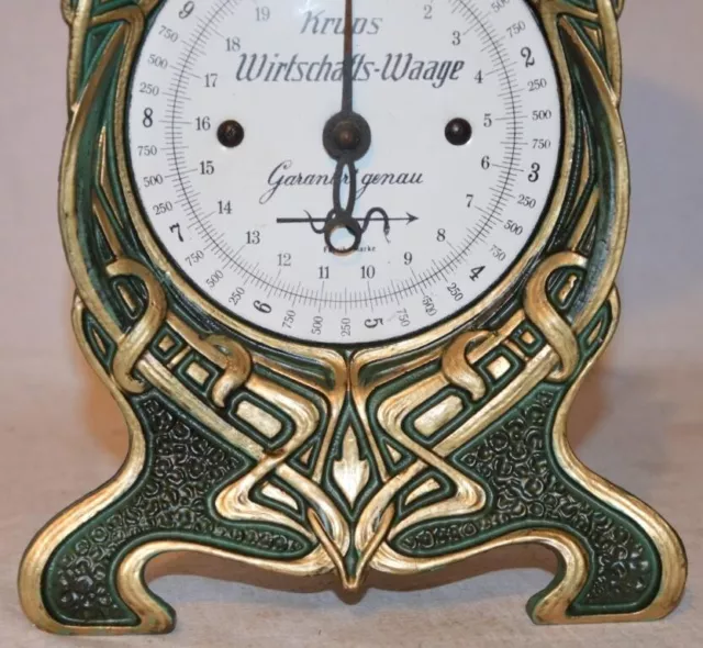 wunderschöne Jugendstil Küchenwaage von Krups um 1905 mit Blumenknospen verziert