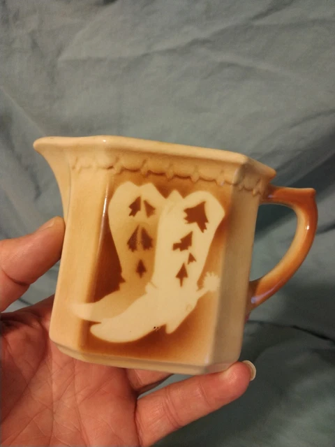 Syracuse China Econo-Rim Cream and Sugar Set . Airbrushed Western Boot