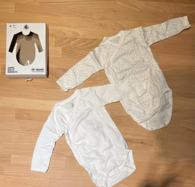 Baby-Bodys von Petit Bateau (Gr. 6M)