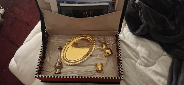 Saudi Arabia Scientists Gift