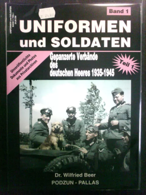 UNIFORMEN und Soldaten  Band 1    in Schutzhülle