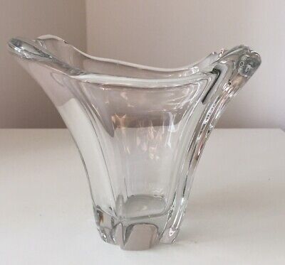 Beau vase vintage en cristal de Daum France Hauteur 17.5 cm 