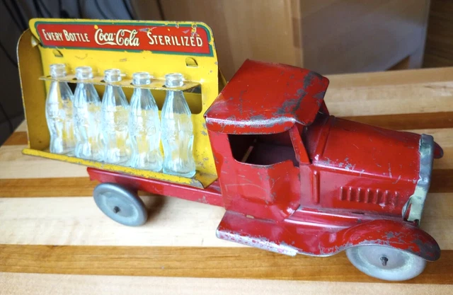 1930's Metalcraft Coca Cola Coke Truck Pressed Steel 10 Bottles