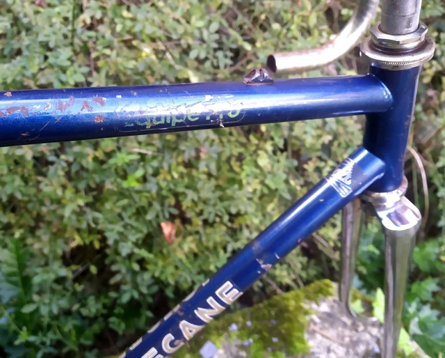 VELO ANCIEN MOTOBECANE 1960. Old bike vintage. Remis à neuf. Complet. EUR 30,00 - FR