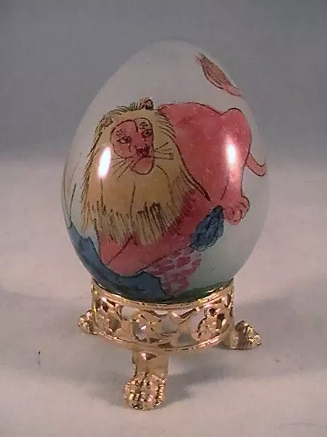 Decorative Chinese Reverse Handpainted Glass Egg-Lion Design