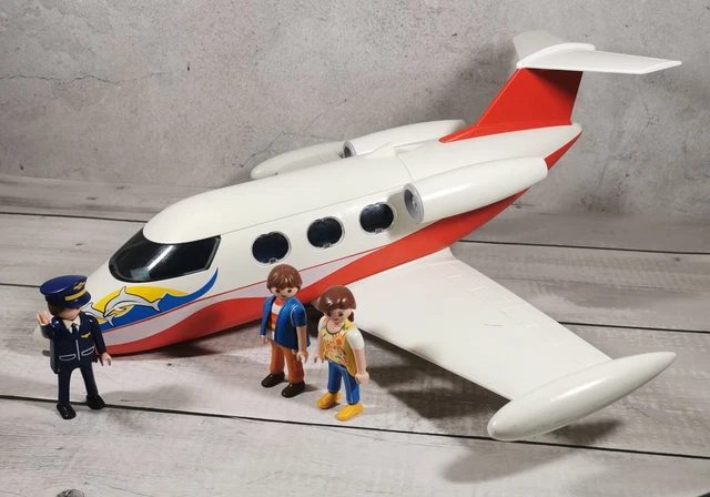 PLAYMOBIL 6081 SUMMER Fun Jet with Pilot Passengers Air Plane
