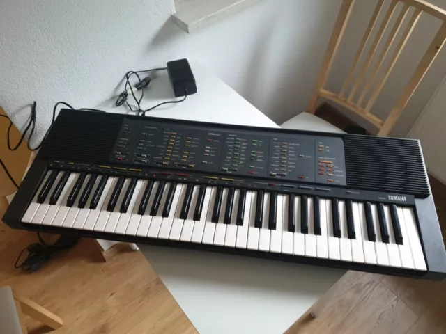 Yamaha PSR-70 Keyboard mit Tasche