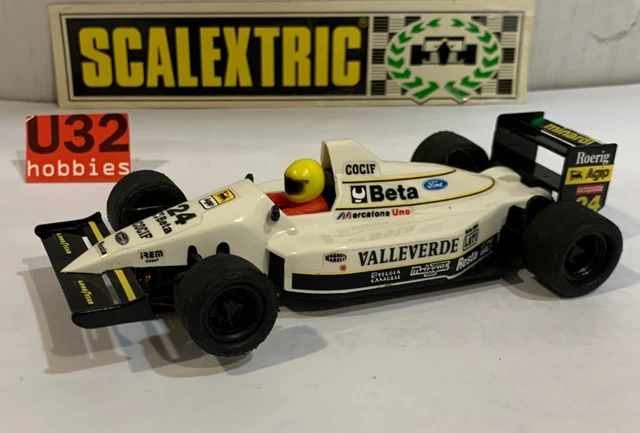 Circuit SCALEXTRIC LE MANS 24 1/32 CADILLAC - Jeux & Jouets