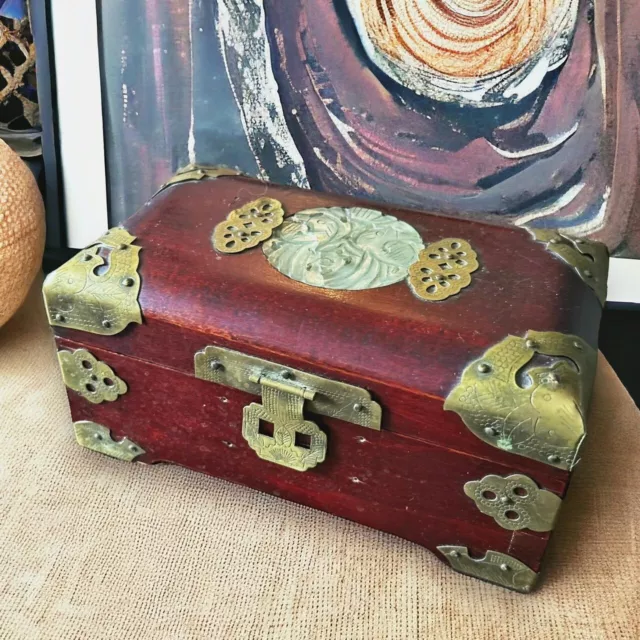 Vintage 1960s Chinese Jewellery Box
