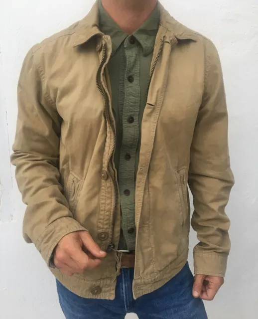 Wakely abercrombie online and fitch
