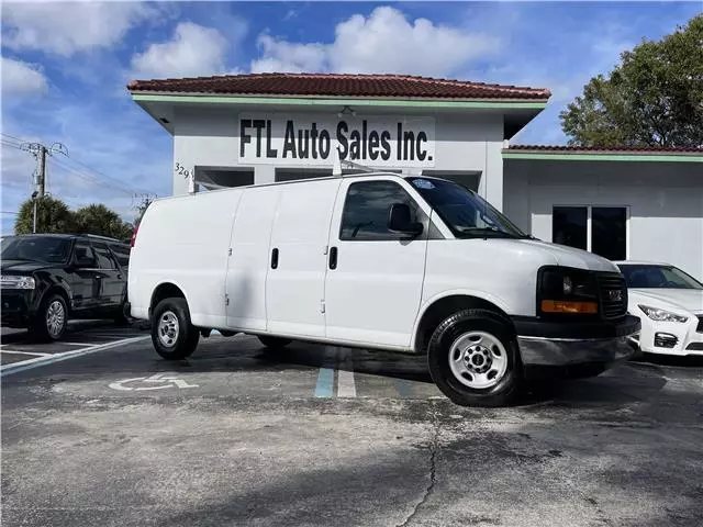 2017 GMC Savana Cargo Van 3500