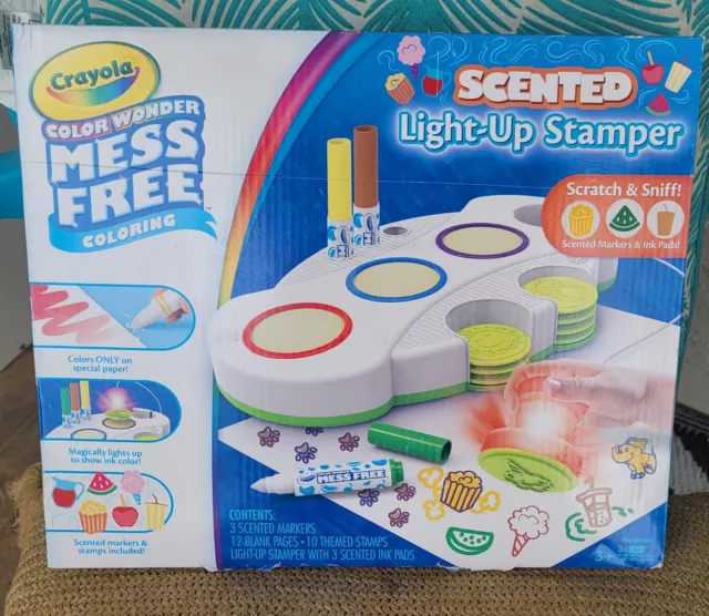 Crayola Color Wonder Scented Light Up Stamper with Scented Inks, Ages 3+ NIP!!