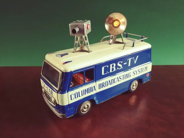 Seltener 1960er Marusan Japan CBS TV Television Truck Blechspielzeug