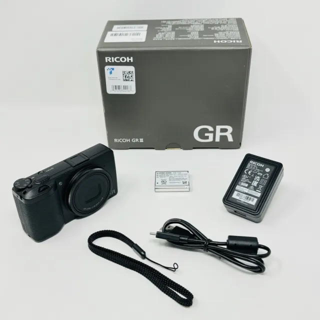 Ricoh GR III 24.2MP f/2.8 Digital Camera - Black - Shutter Count 1478 - TESTED