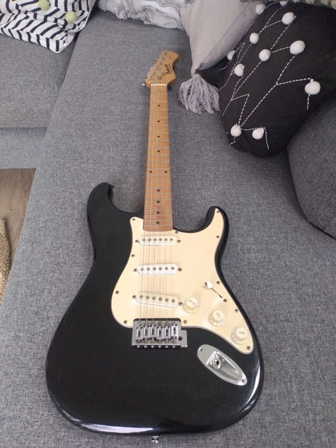 Vintage Hohner Strat Electric Guitar. Quality Build Stratocaster.
