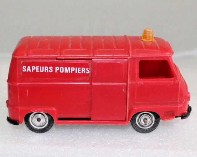 Modèle Réduit Minialuxe 1/32 Renault Estafette Pompiers - Code 66 - Ancien En Boîte - Occasion
