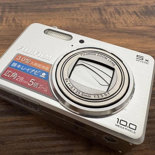 充電器付　【動作品】　名機 CCD FUJIFILM FinePix J150W 充電器付 【動作品】 名機 CCD FUJIFILM FinePix J150W