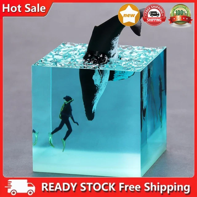 WHALE DIVER OCEAN Decoration Resin Ocean Animal Cube Decor for Desktop