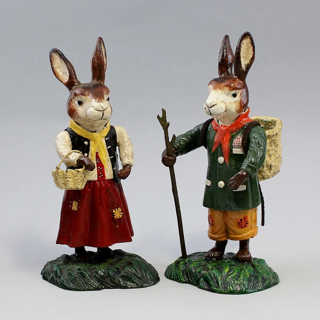 9937337 Eisen Figur Osterhasen Paar farbig H23cm