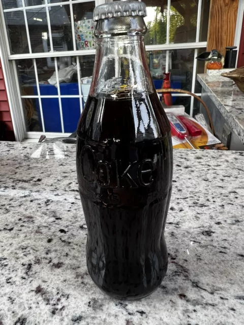 VINTAGE CLEAR COCA COLA Bottle 10 oz FULL very nice