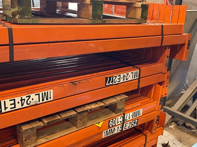 HEAVY DUTY PALLET racking shelving warehouse DEXION SPEEDLOCK BEAMS £96 ...