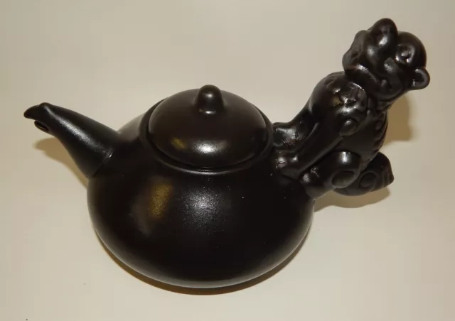 Ceramic Chinese Figural Foo Dog Little Tea Pot 2