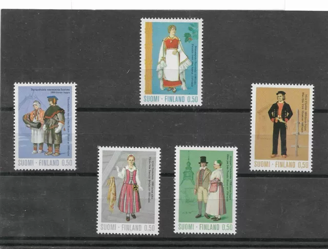 Finlandia Trajes Tipicos Serie del año 1972 (ES-633)