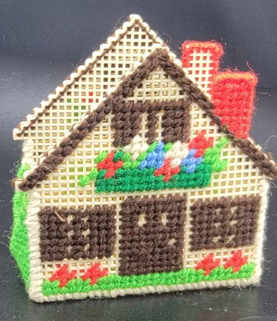 Vintage Handmade Plastic Canvas Needlepoint Knit House Cottage Napkin Holder