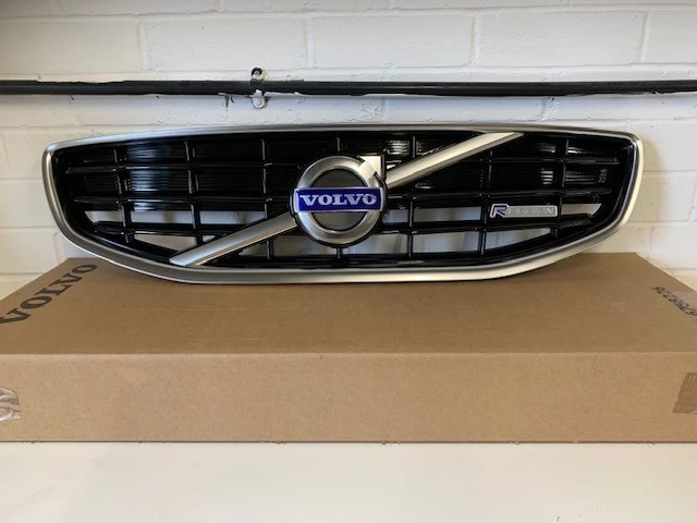 Genuine Volvo S60(11-18)/V60(11-13) Front Grille 31333831