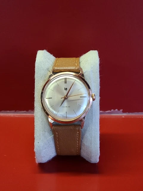 Montre Homme Vintage ELVIA - Mécanique, Boîtier Plaqué Or, Cadran Doré, Bracelet Cuir