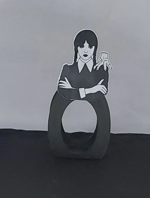 10 Porta Ovetto Kinder Mercoledì Addams. 10 Pezzi
