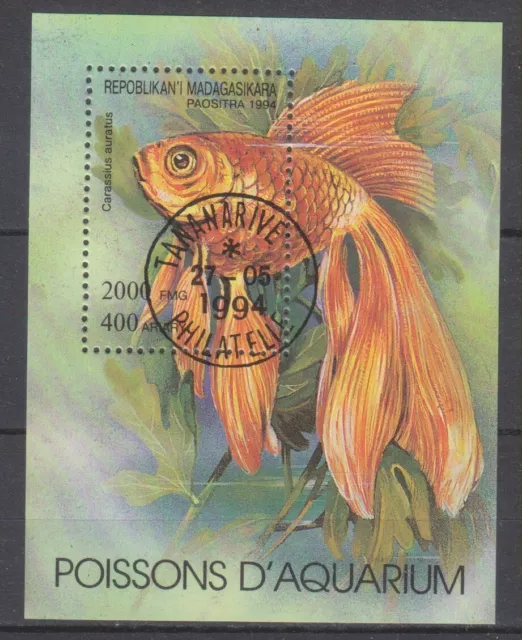 Timbres sur les Poissons - Feuillet de timbres de Madagascar - TBE