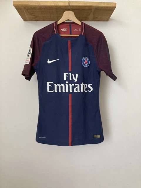 Maillot Domicile Chapecoense Umbro – Taille S – Porté Match – Numéro 99